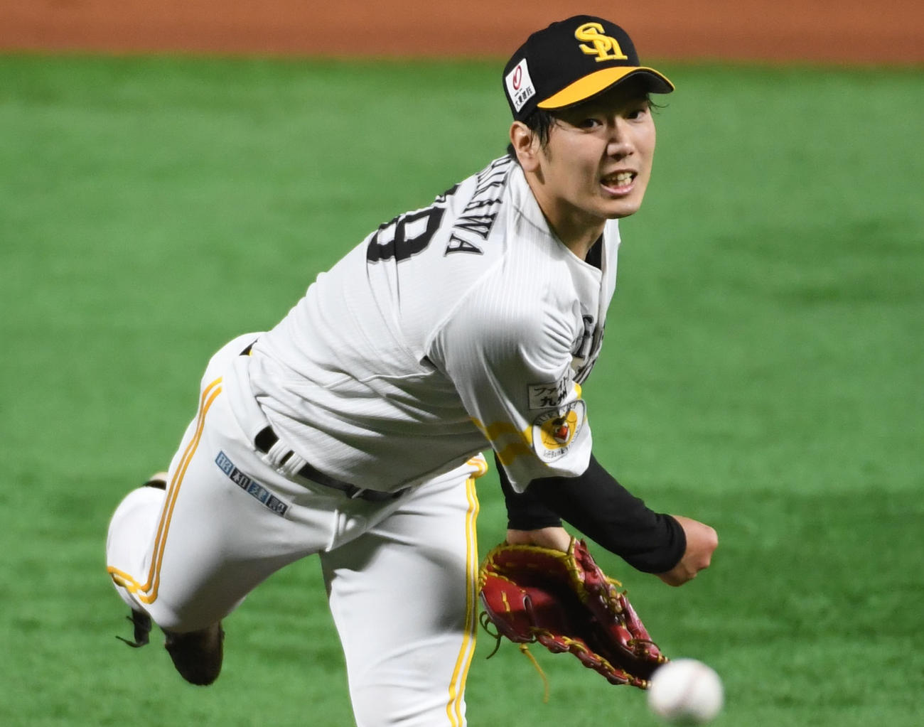 ソフトバンク対西武　ソフトバンク石川は1安打13奪三振でプロ初完封勝利を飾る（撮影・今浪浩三）