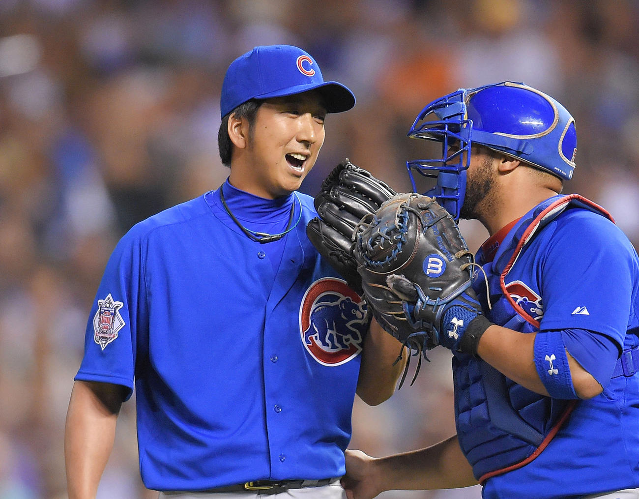 マウンドで笑顔を見せる藤川球児（撮影・菅敏＝2014年8月6日）