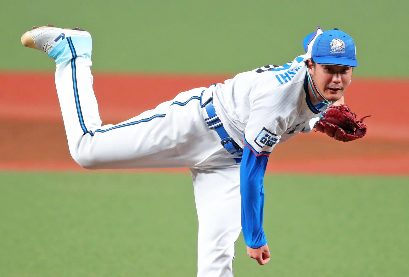 西武対オリックス　力投する西武高橋光（撮影・河田真司）