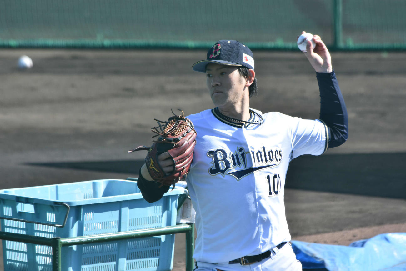 オリックスの岩橋慶侍打撃投手（2021年2月13日撮影）