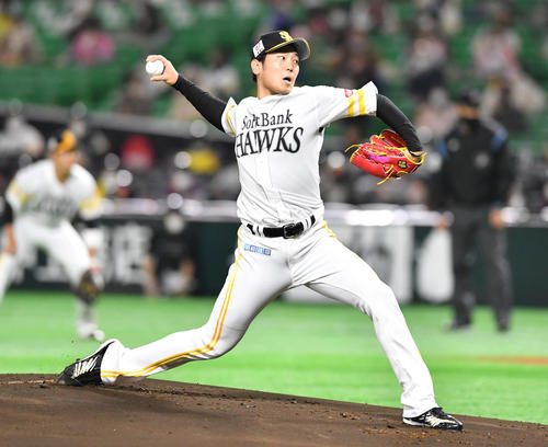 ソフトバンク先発の石川（2021年3月5日撮影）