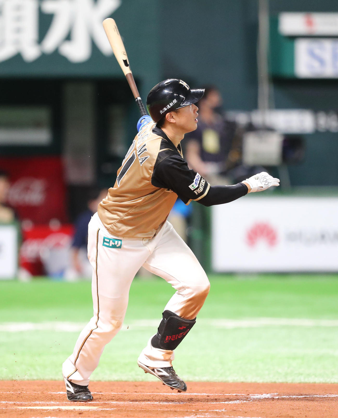 ソフトバンク対日本ハム　7回表日本ハム1死一、二塁、高浜は左中間に3点本塁打を放つ（2021年6月19日撮影）