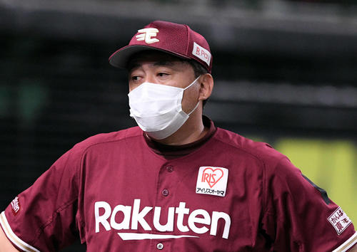 楽天石井GM兼監督（2021年8月14日撮影）