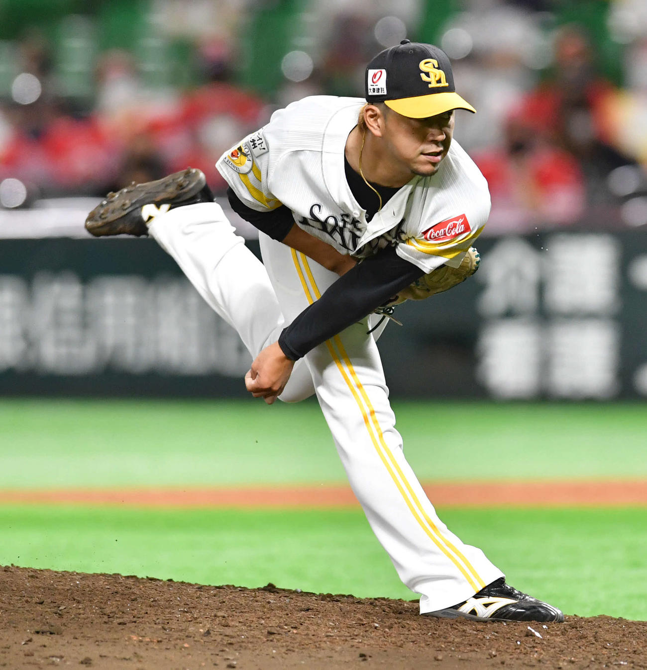 ソフトバンク対オリックス　9回表に登板したソフトバンク3番手の古谷（撮影・岩下翔太）