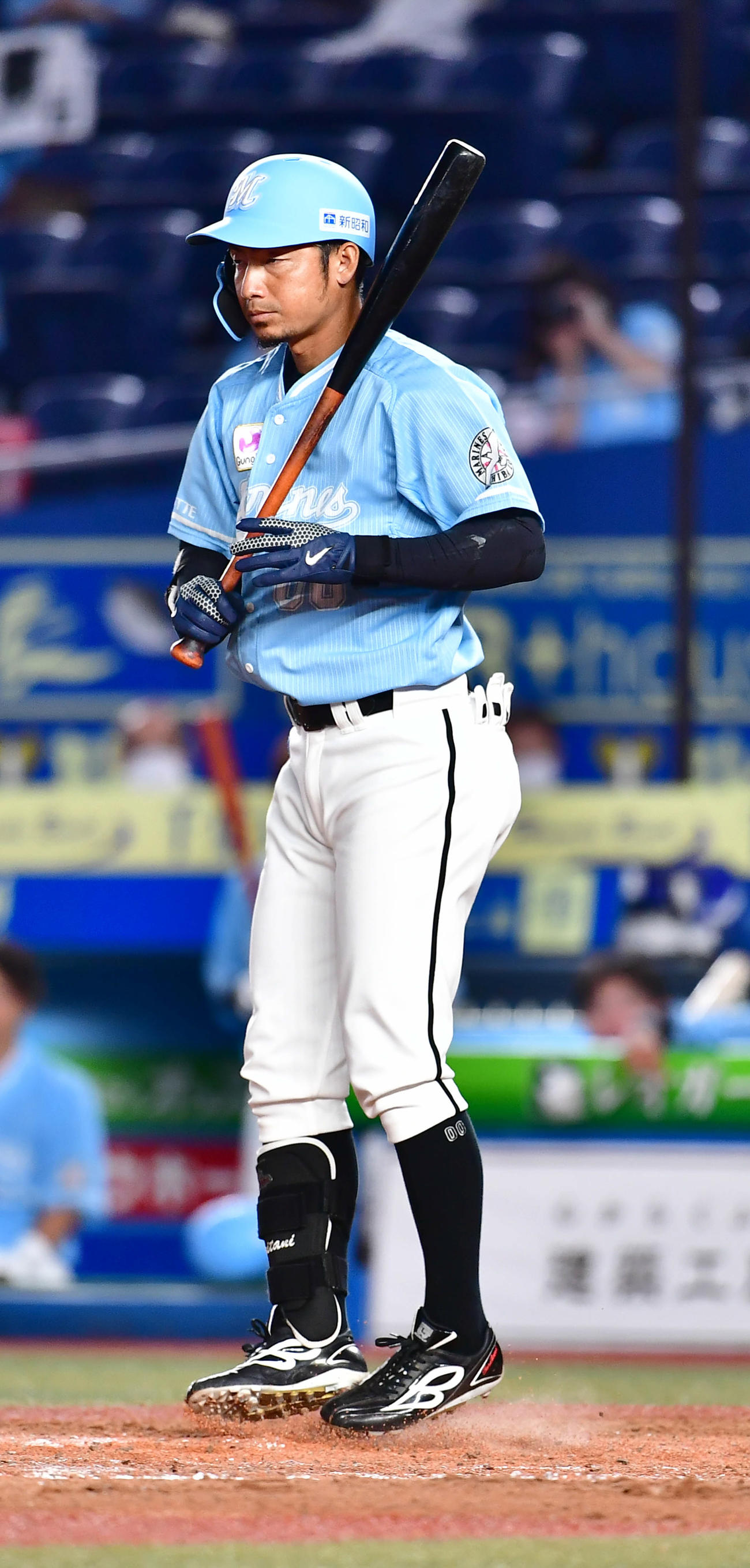 四球を選ぶ鳥谷敬（2020年8月23日撮影）