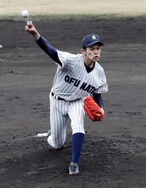 2019年3月31日、練習試合作新学院対大船渡　力投する大船渡先発の佐々木朗希