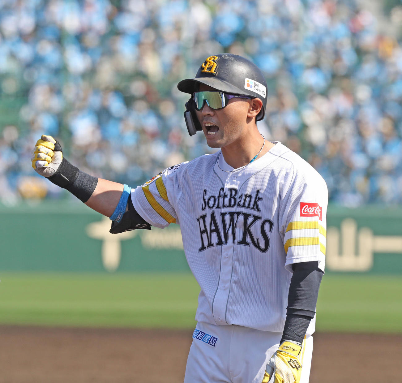 5回裏、粘って8球目に適時打を放った中村晃（撮影・屋方直哉）