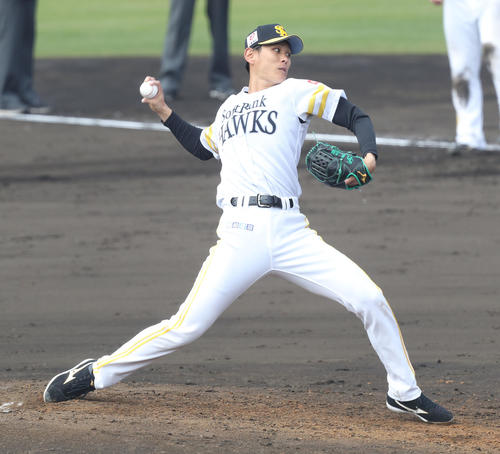 シート打撃に登板した泉（撮影・屋方直哉）