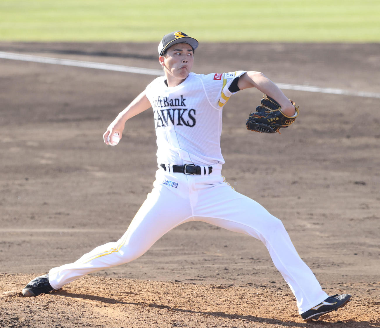 2月28日　ソフトバンク対ロッテ　7回に登板した田上奏大