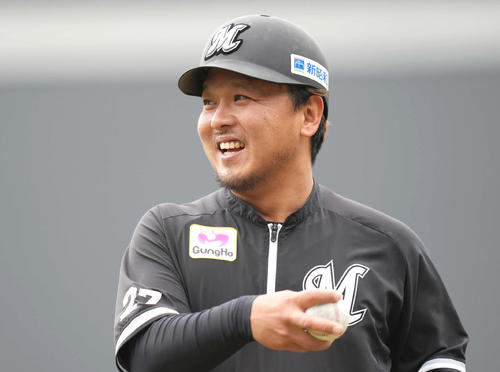ロッテ田村龍弘（2023年4月6日撮影）