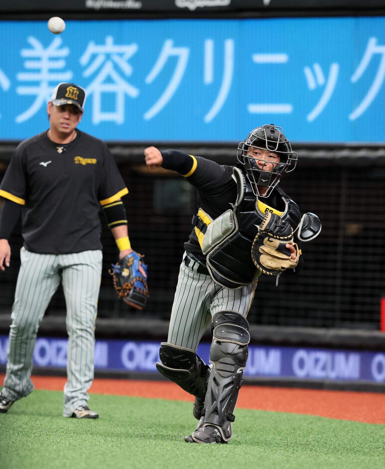 スローイングの練習を行う中川勇斗（2023年5月30日撮影）
