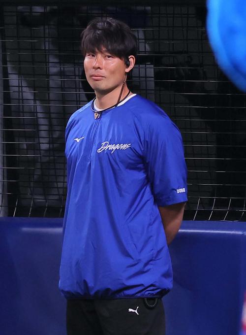 中日球団職員としてチームを支える堂上直の兄でOBの堂上剛裕さん（2023年5月18日撮影）