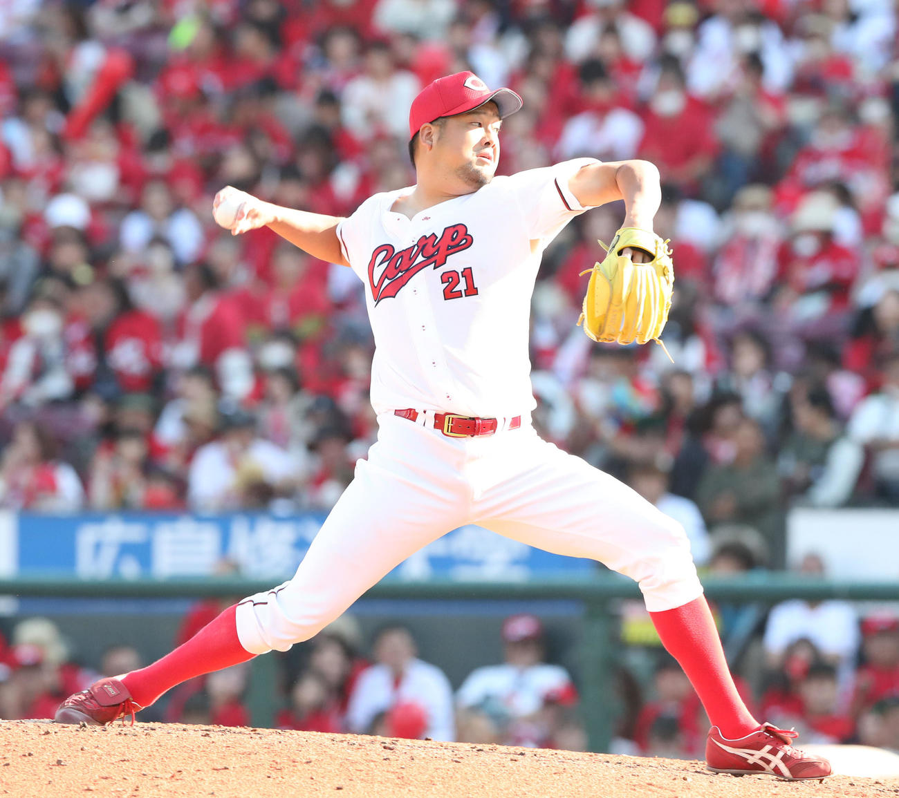 広島中崎翔太（2023年10月撮影）