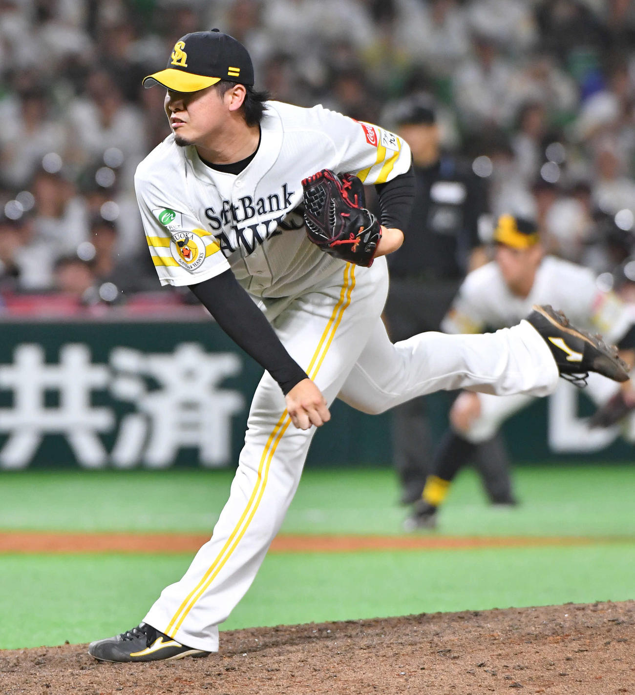 ソフトバンク対オリックス　12回表から登板した、ソフトバンク7番手の杉山（撮影・岩下翔太）