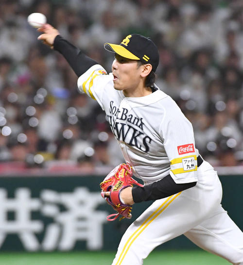 ソフトバンク対オリックス　5回表から登板した、ソフトバンク2番手の石川（撮影・岩下翔太）