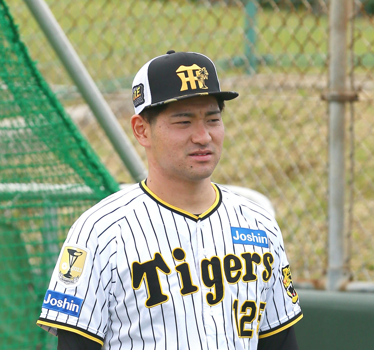 阪神伊藤稜（2024年2月撮影）