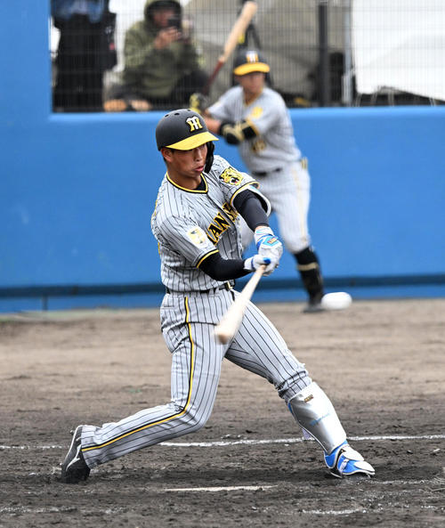 阪神百崎蒼生（2024年2月25日撮影）