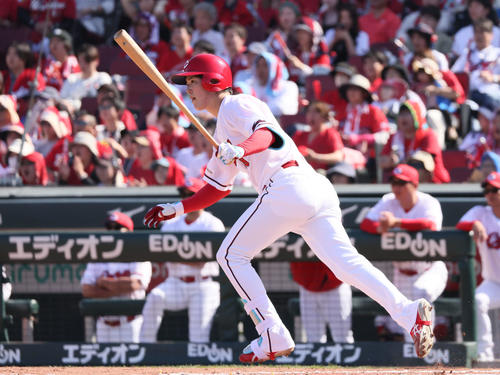 5月4日、広島対DeNA　3安打を放った森下