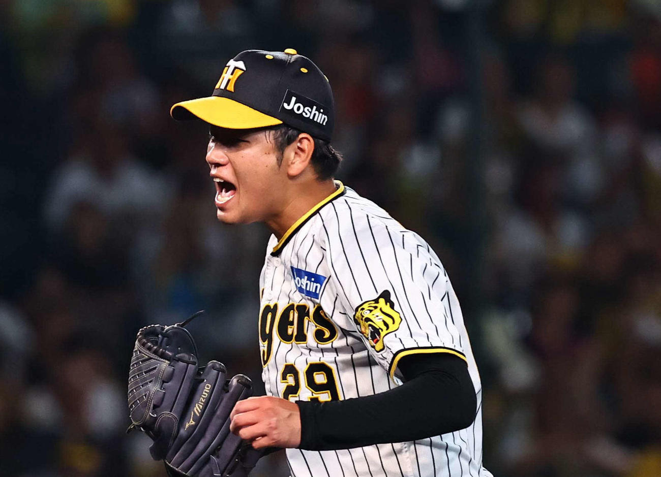 雄たけびを上げる高橋遥人（2024年撮影）