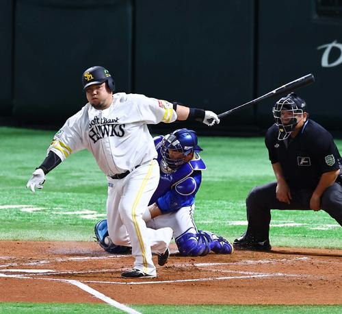 ソフトバンク対DeNA 2回裏ソフトバンク無死、山川は三振に倒れる（撮影・上田博志）
