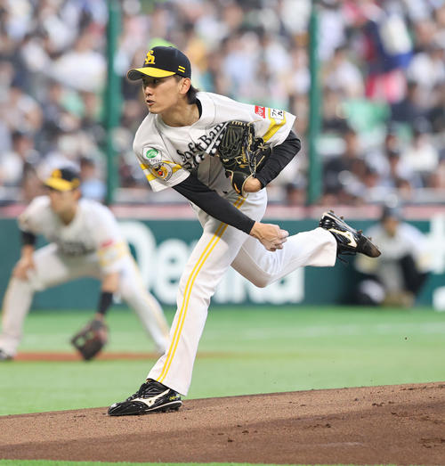 ソフトバンク対西武　ソフトバンク先発の大津（撮影・梅根麻紀）