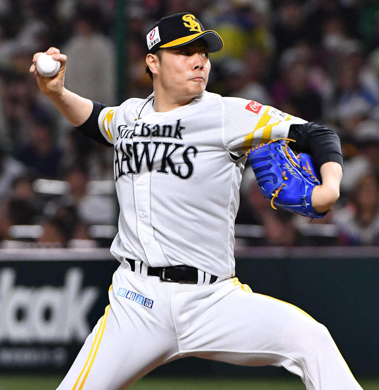 ソフトバンク対日本ハム　9回表から登板した、ソフトバンク3番手の松本裕（撮影・岩下翔太）