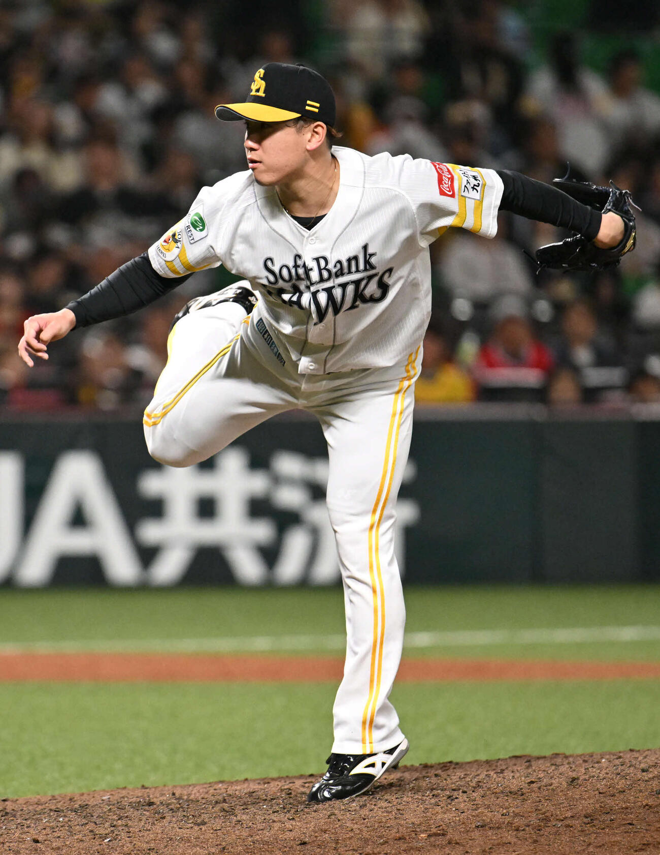 ソフトバンク対楽天　ソフトバンク4番手投手の木村光（撮影・林敢治）