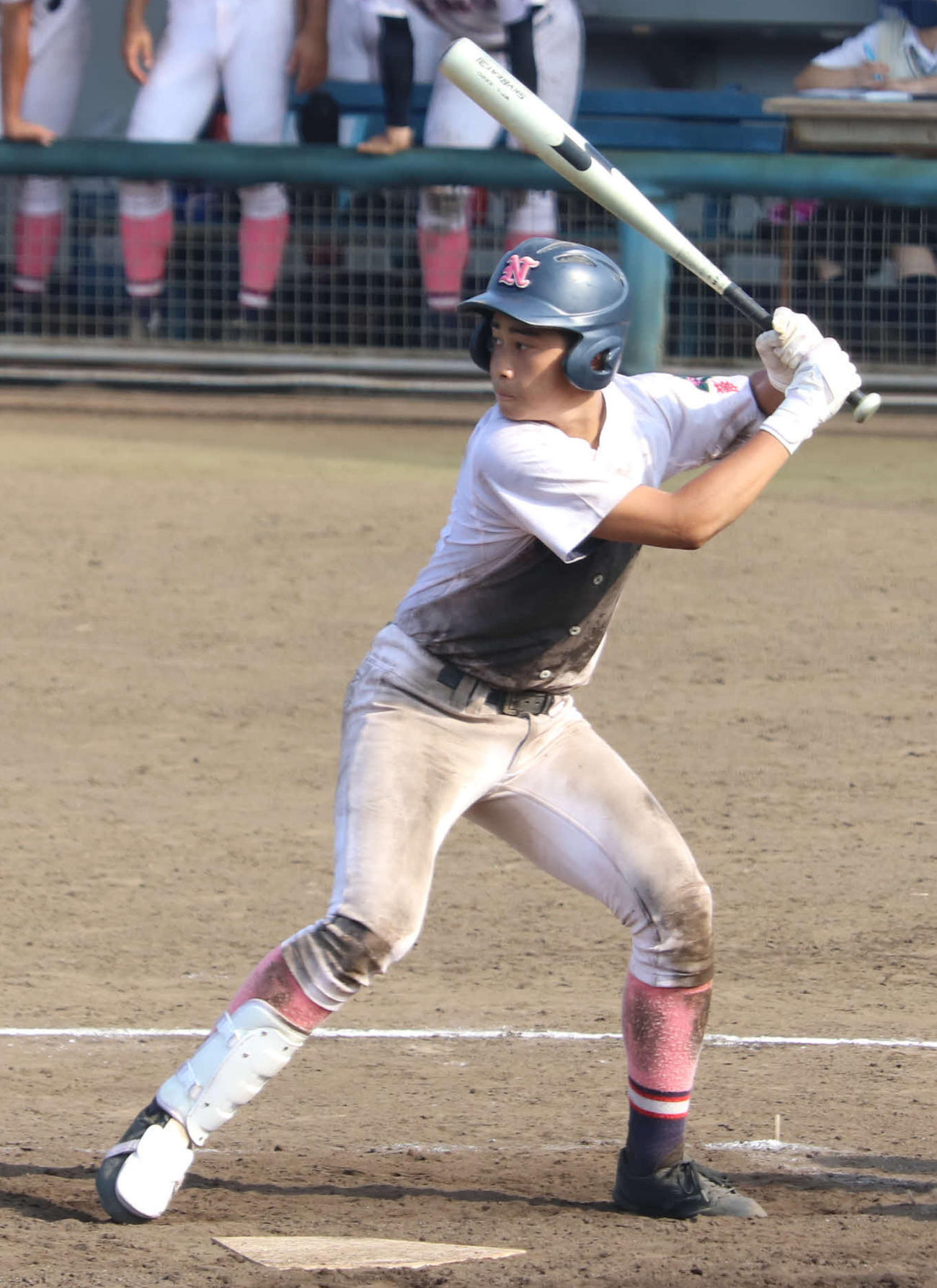 6日、慶応湘南藤沢戦で打席に入る日大藤沢・山本