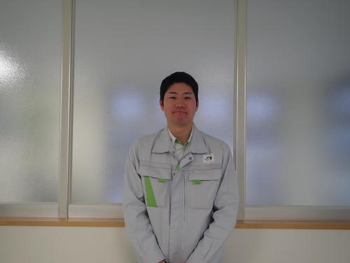 NEXCO東日本北海道支社室蘭管理事務所に勤める東北大OBの鳩原さん（本人提供）