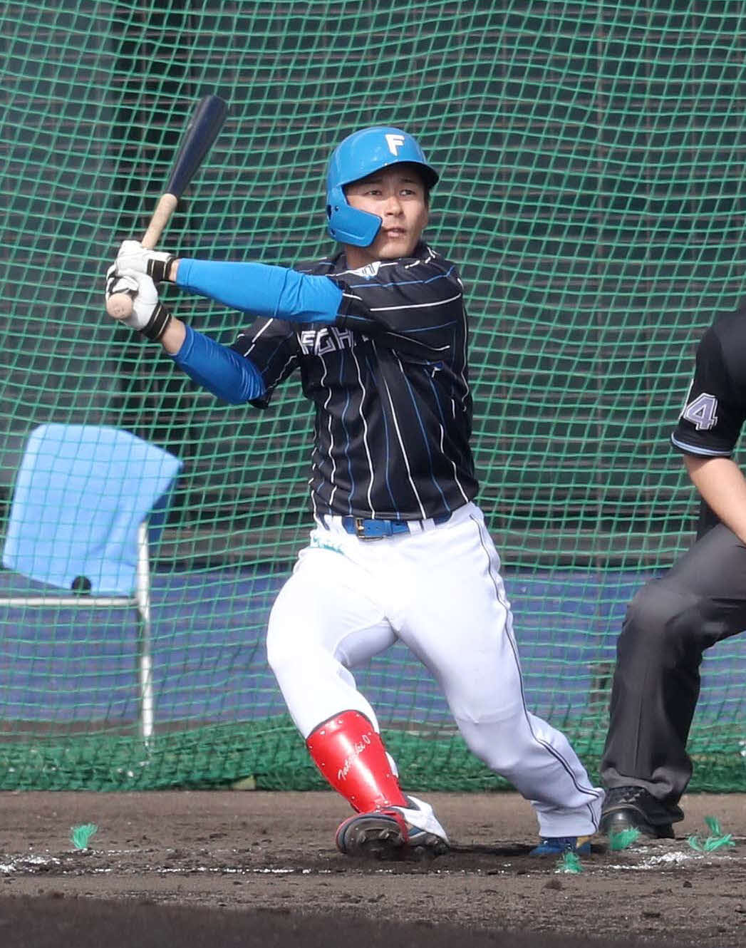 紅白戦で左2点適時二塁打を放つ日本ハム水野（2022年2月6日撮影）