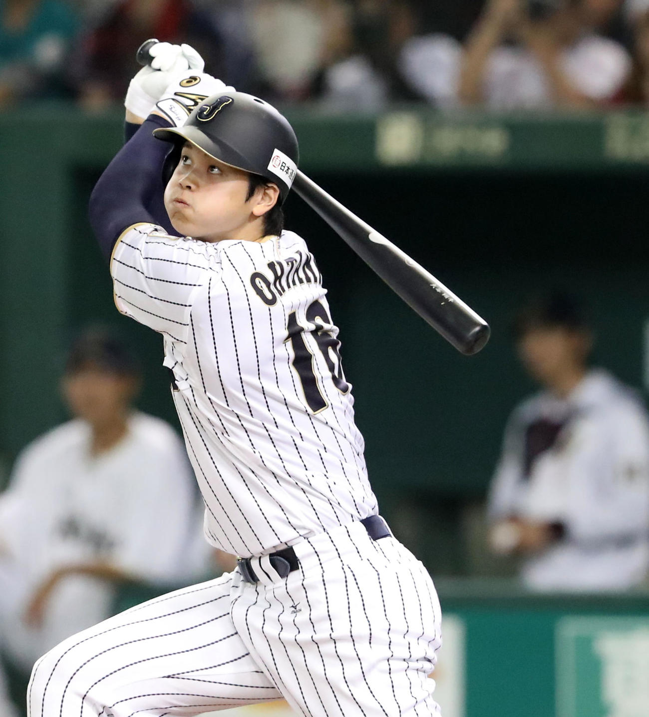 16年11月、WBC・強化試合　日本対オランダ　8回裏日本1死、大谷翔平は左越え二塁打を放つ