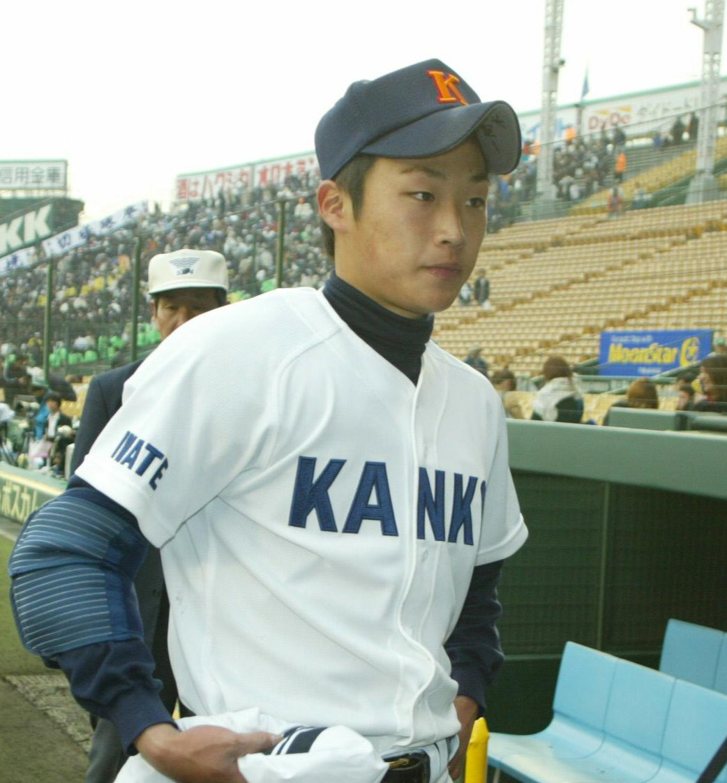 04年3月、拓大紅陵に敗れ甲子園を後にする一関一・木村正太