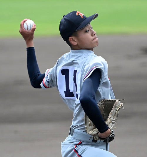6月2日、智弁和歌山戦に先発した京都国際・西村一毅