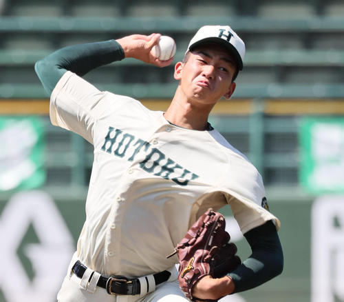 ドラフト指名を待つ報徳学園・今朝丸