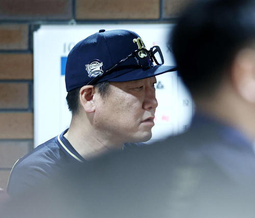オリックス中嶋監督（24年10月6日撮影）　
