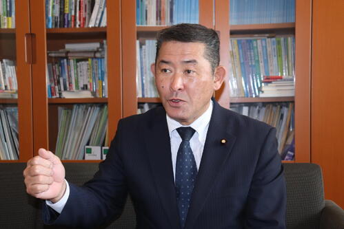 自身の野球について、振り返る自民党の石井浩郎参議院議員