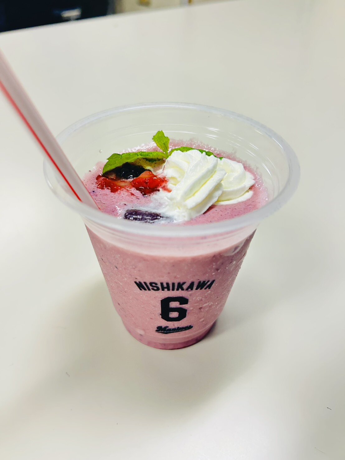 史礁のピーチ＆ベリーヨーグルインパクト