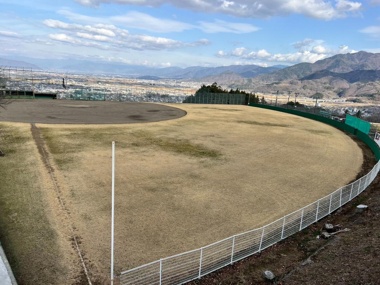 山梨バンディッツクラブの練習拠点となる山梨・富士川町にある殿原スポーツ公園野球場