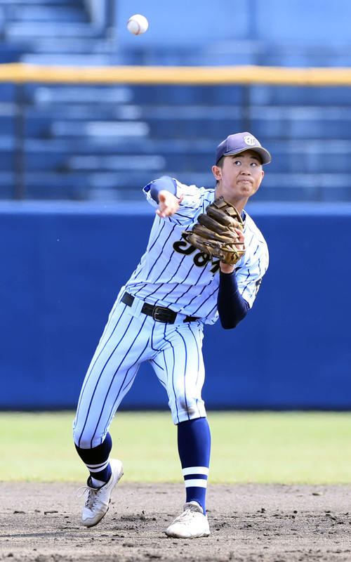 東海大菅生対昌平 東海大菅生・前田蓮(撮影・浅見桂子)