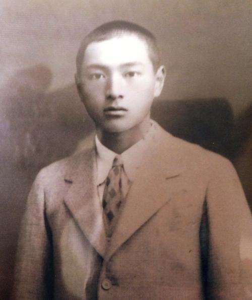 大学1年の頃の黒崎数馬氏（家族提供）