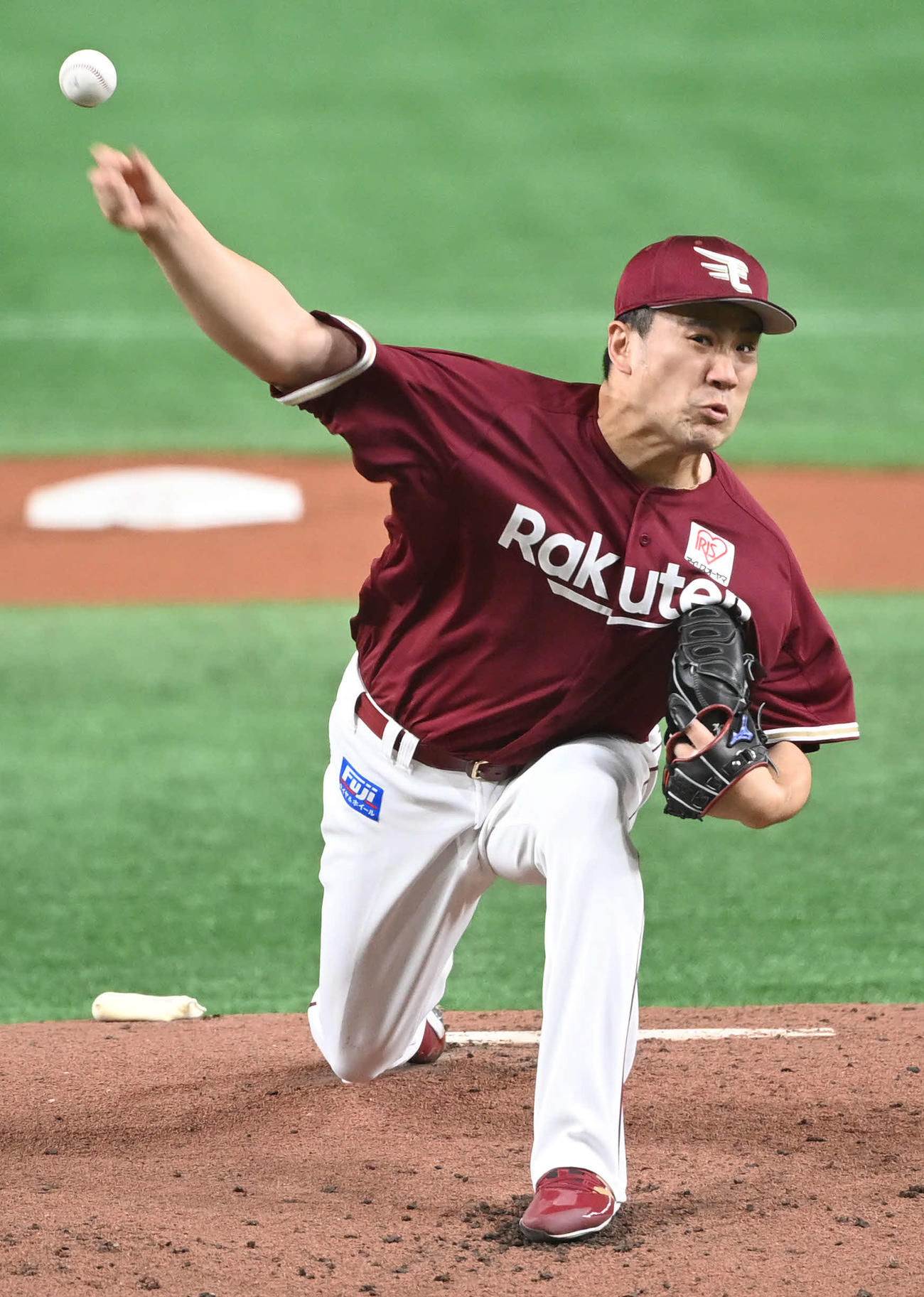 日本ハム対楽天　力投する楽天先発の田中将（撮影・山崎安昭）