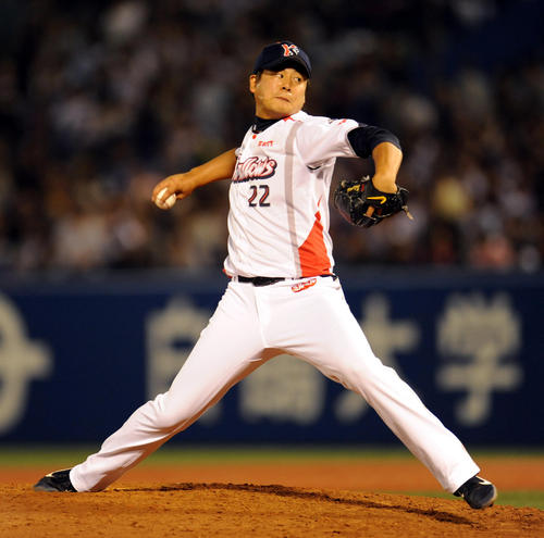２０１２年１０月７日、広島戦に登板したヤクルト増渕