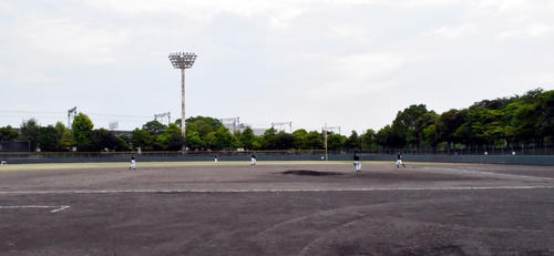 尼崎市小田南公園の軟式野球場