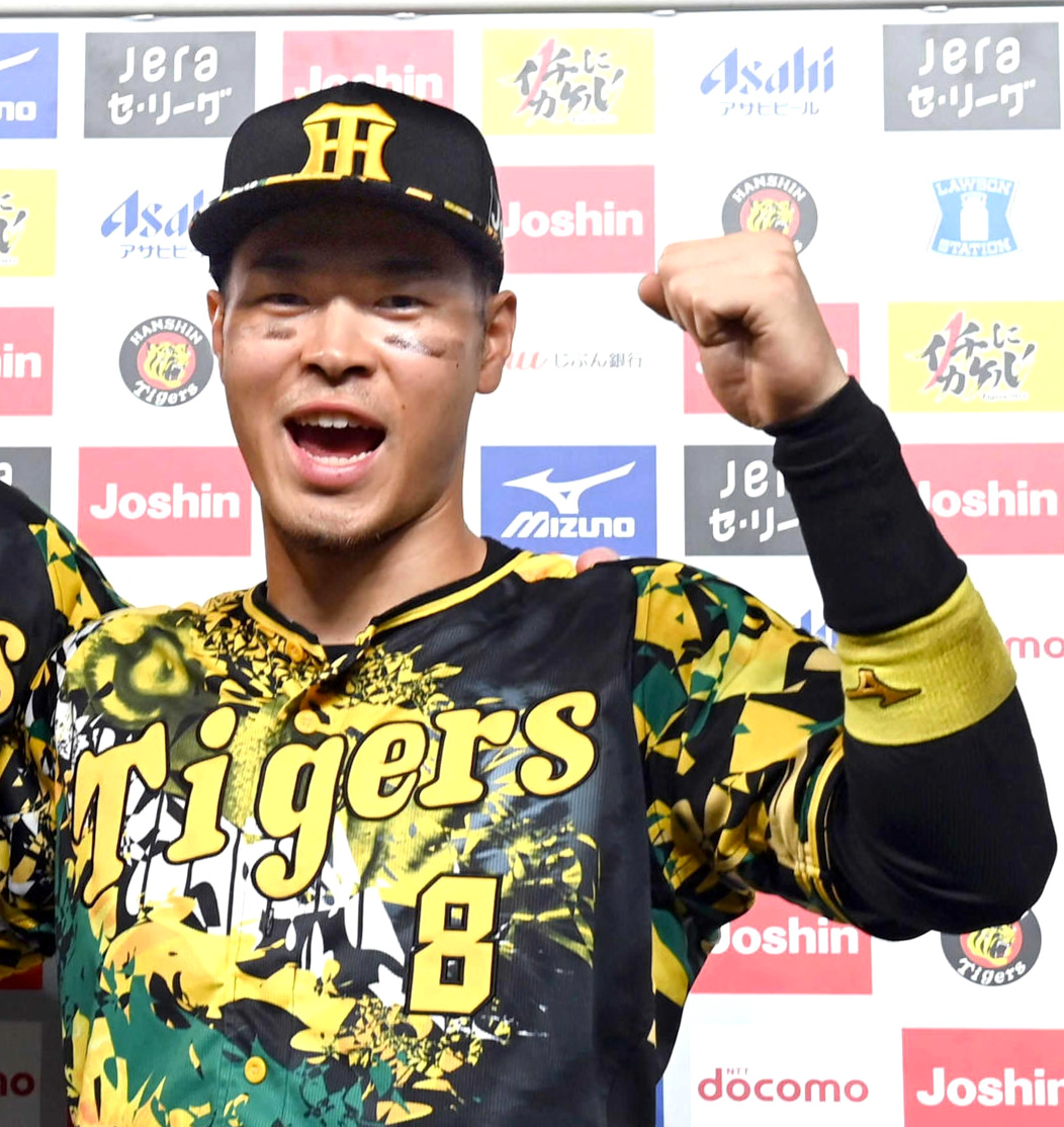 阪神佐藤輝明（2022年7月17日撮影）