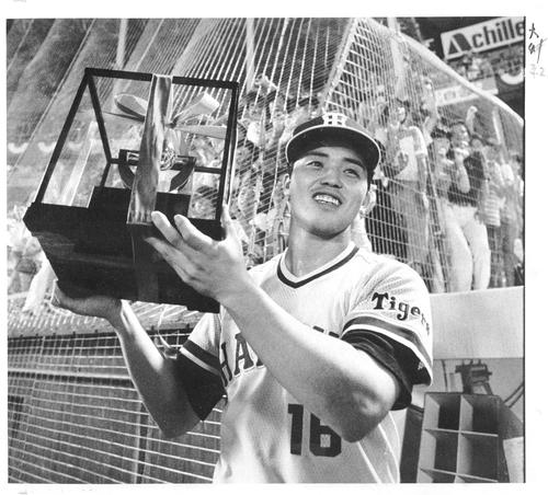 阪神の新人・岡田彰布が球宴初打席初本塁打を放ちMVP獲得（1980年7月19日撮影）