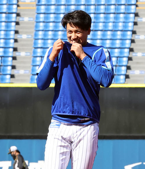 DeNA森敬斗（2020年10月31日撮影・浅見桂子）