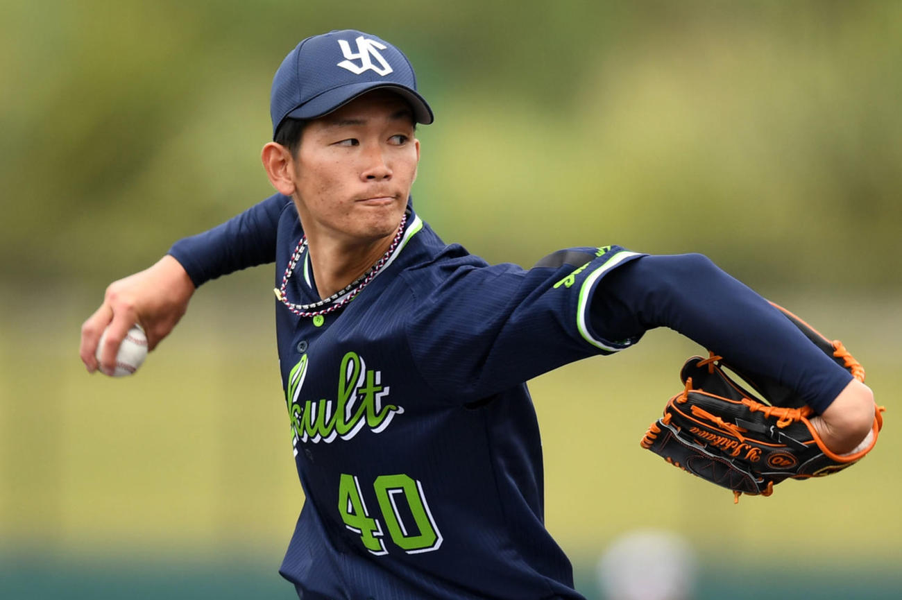 ヤクルト市川悠太（2020年2月15日撮影）