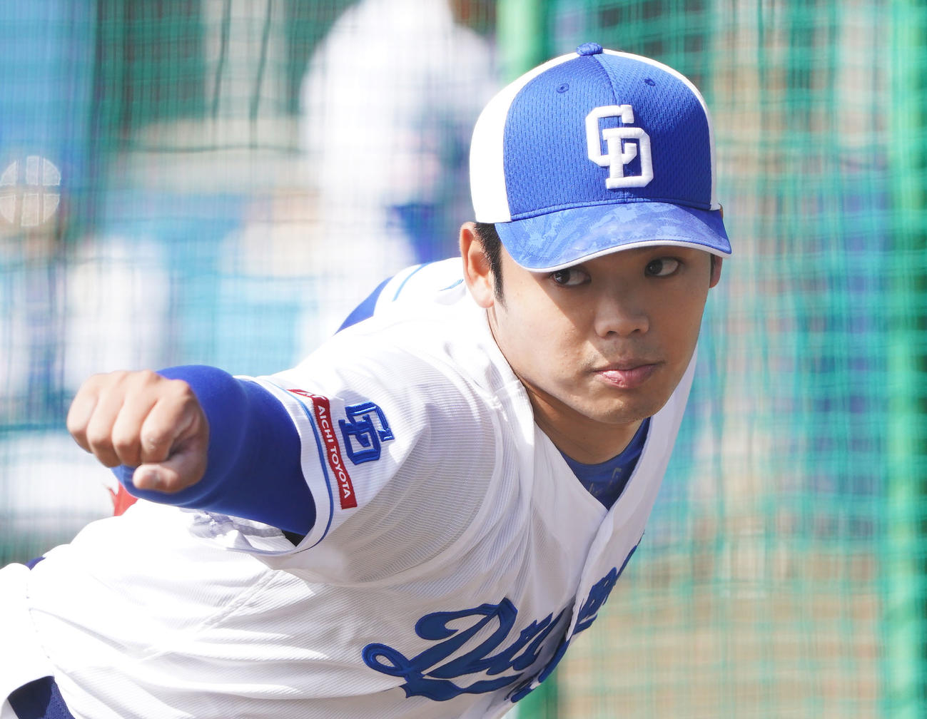 中日根尾昂