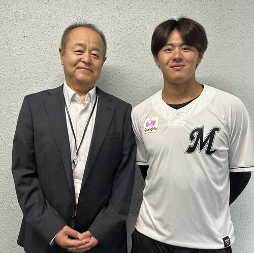 6月14日、鎌ケ谷スタジアムでの日本ハム対ロッテ戦の試合前。田村藤夫氏とロッテ坂井遼投手