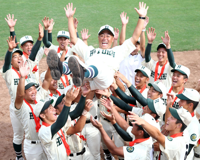 4カ月前の涙を糧に報徳学園が8年ぶり涙の甲子園 - 野球手帳 - 野球